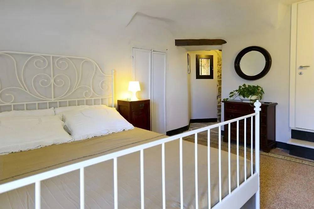 Apartments I Valloni Imperia 0*,  Italy
